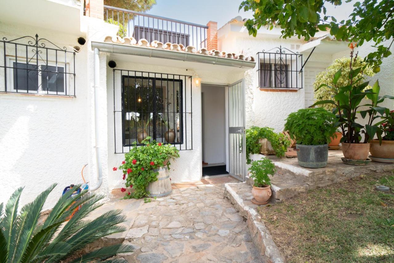Casa Ancladero Big Rooftop Terrace, 2 Bedroom Guesthouse W Garden And View Фуeнхирола Екстериор снимка