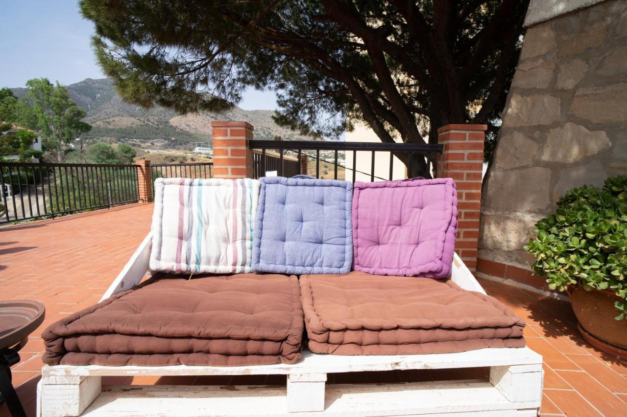 Casa Ancladero Big Rooftop Terrace, 2 Bedroom Guesthouse W Garden And View Фуeнхирола Екстериор снимка