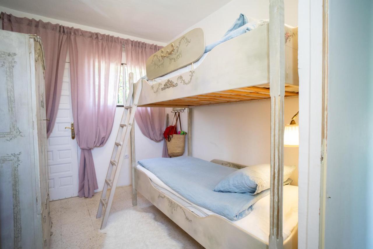 Casa Ancladero Big Rooftop Terrace, 2 Bedroom Guesthouse W Garden And View Фуeнхирола Екстериор снимка