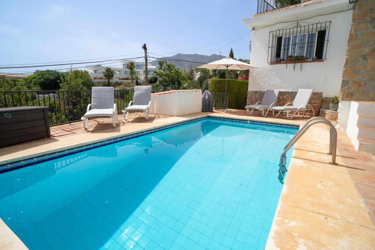 Casa Ancladero Big Rooftop Terrace, 2 Bedroom Guesthouse W Garden And View Фуeнхирола Екстериор снимка